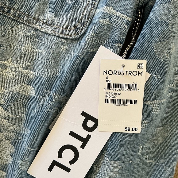 Light Blue Textured Denim Shacket - Picture 3 of 3